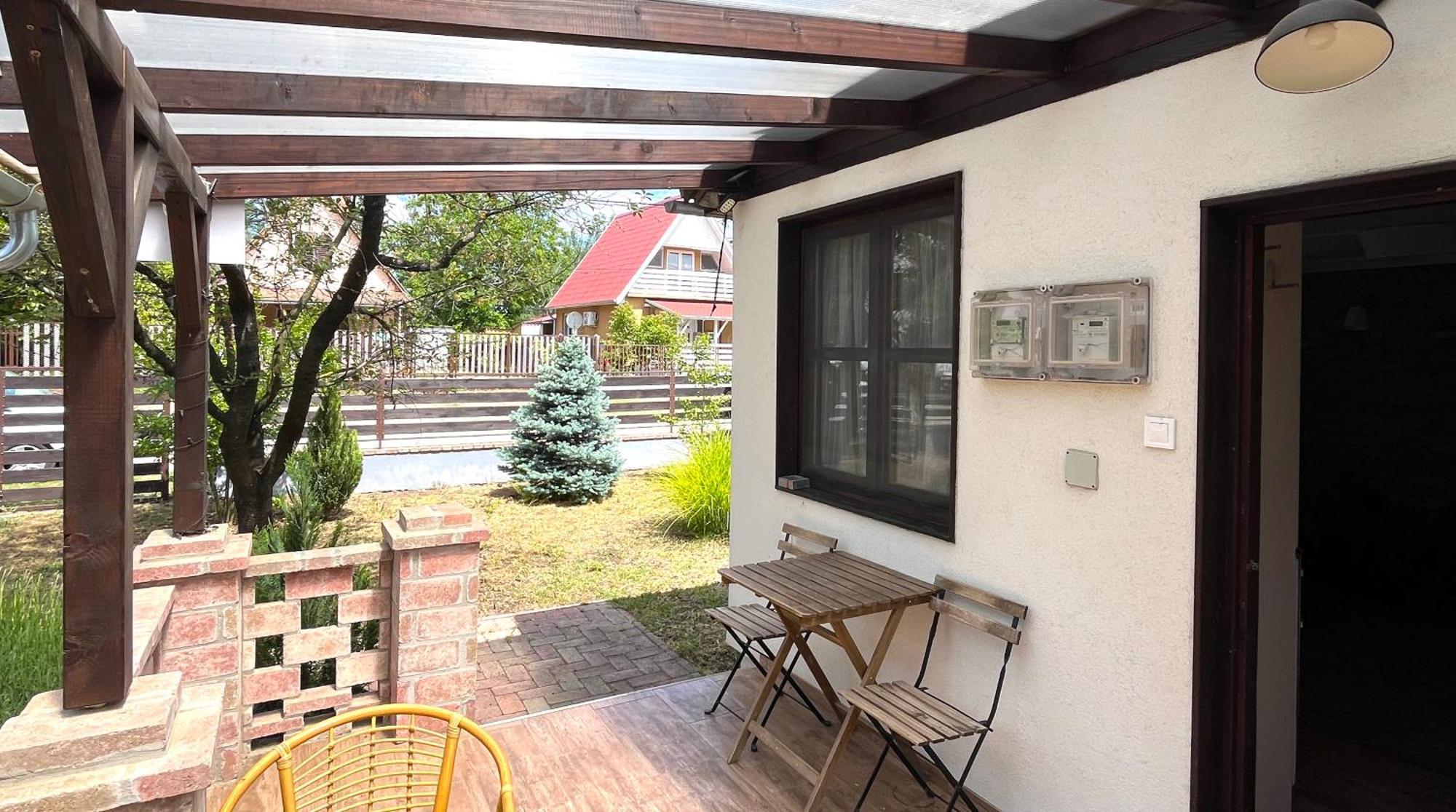 Aranypart Apartmanhazak Tiszakécske Exterior foto