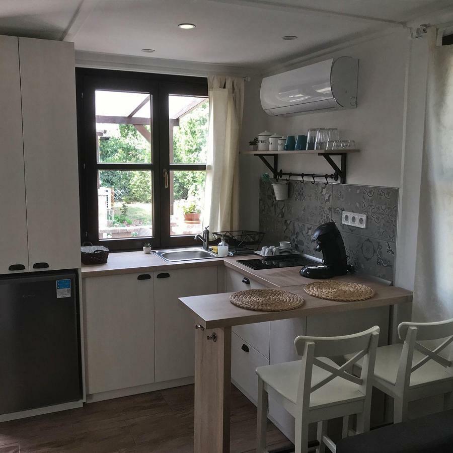 Aranypart Apartmanhazak Tiszakécske Exterior foto