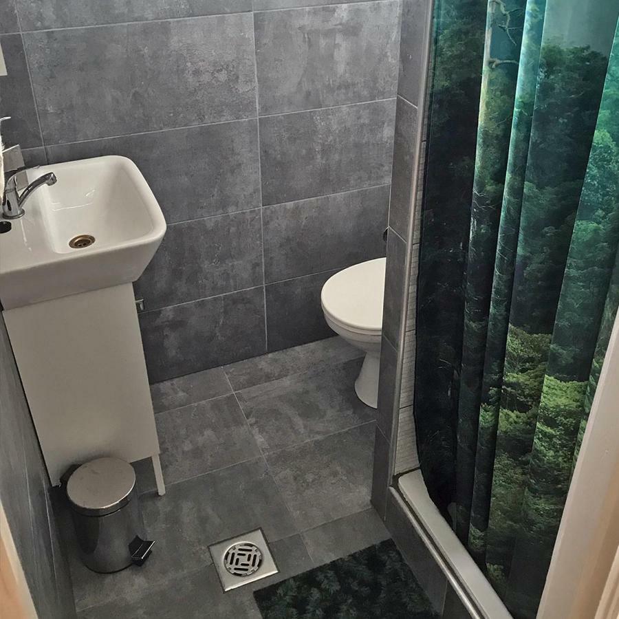 Aranypart Apartmanhazak Tiszakécske Exterior foto